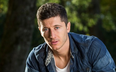 AOA电竞-乌兹别克斯坦足球联赛转会窗热闹